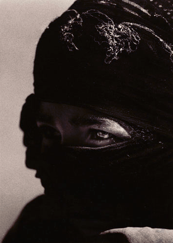 © Renate Scherra - From 'Portraits - Yemen' Series, 1989, Silver Gelatin Print, 16x12"