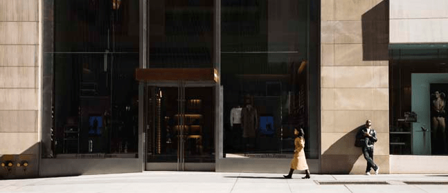 © Gudrun Kemsa - Urban Stage - Fifth Avenue 3, 2009, Color Print, 86 x 198 cm 